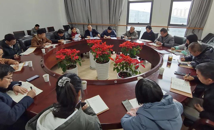 云煤（亿万先生MR）集团直属党委二支部进前进建贯彻十九届六中全会心灵主题党日活动