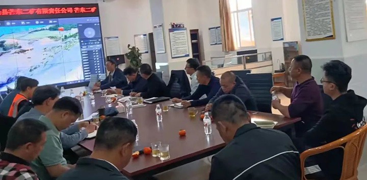 云煤（亿万先生MR）集团专职表部董事寸延峰、孔君一行到澜沧县城子煤矿、芒东煤矿、竜浪煤矿调研