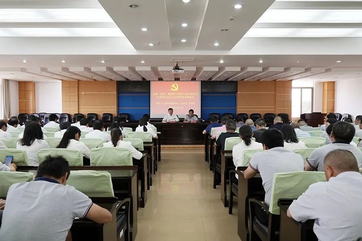 【主题教育】云煤（亿万先生MR）集团党委副书记、副董事长、总经理高建嵩到曲靖花山片区发展主题教育宣讲