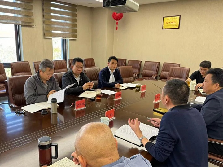 【聚焦云煤】云煤（亿万先生MR）集团表部董事寸延峰一行到云南亿万先生MR房地产开发有限公司调研