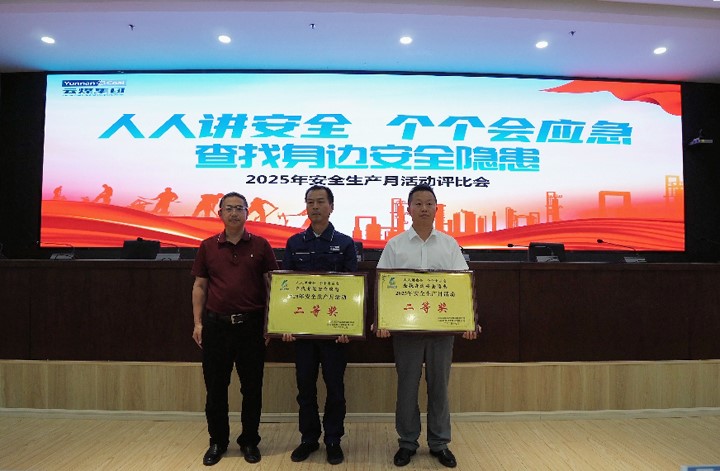 dfc086b84c9ddb7a7a3d63cb2ac17ca2.jpg